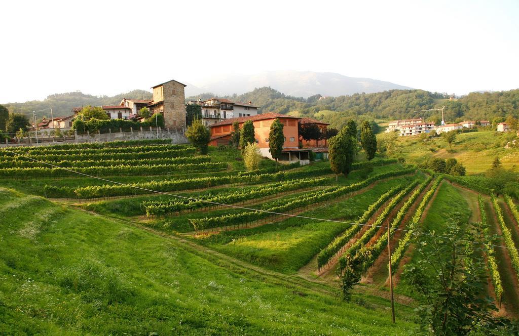 Palazzago Agriturismo Il Belvedere מראה חיצוני תמונה